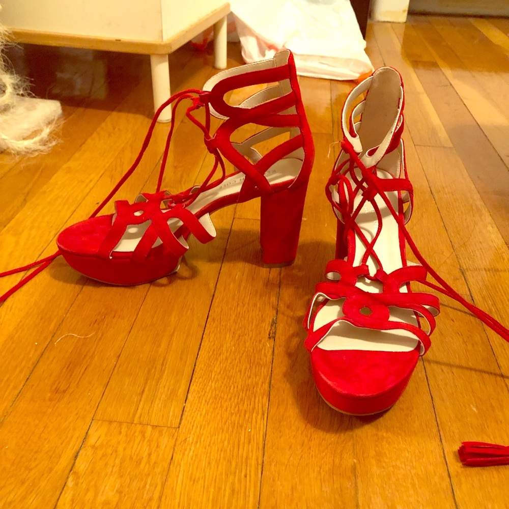 Kenneth Cole open toe lace up sandals